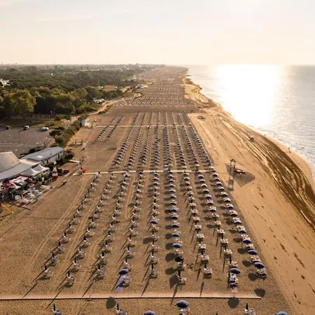 Fully Equipped With Shared Pool * Bibione